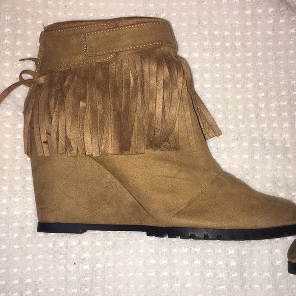 Tan Suede Fringe Wedge Booties - Picture 4 of 8